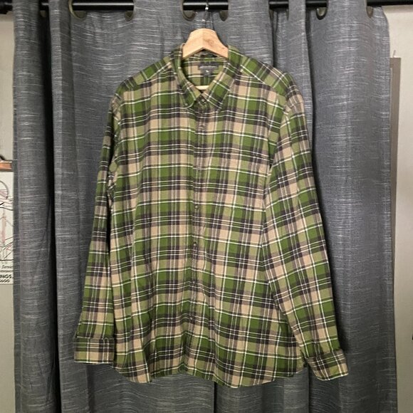 Eddie Bauer Green Tan Plaid Flannel Sz XL Grunge Skate Cozy Fall Relaxed Fit - Picture 2 of 11